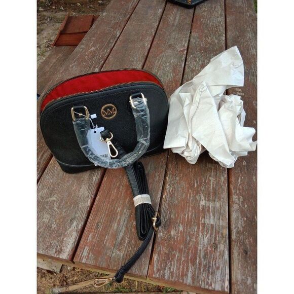 Marilyn Monroe Satchel Crossbody Black & Gold Red Inside - Picture 8 of 9